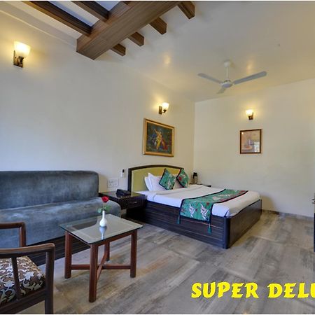 Hotel Karnavati Mount Abu Exterior photo