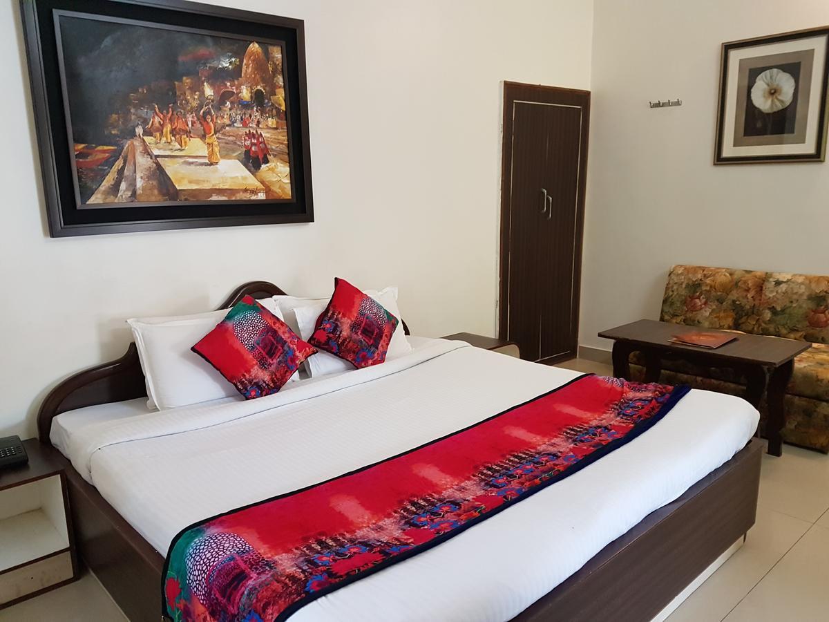 Hotel Karnavati Mount Abu Exterior photo