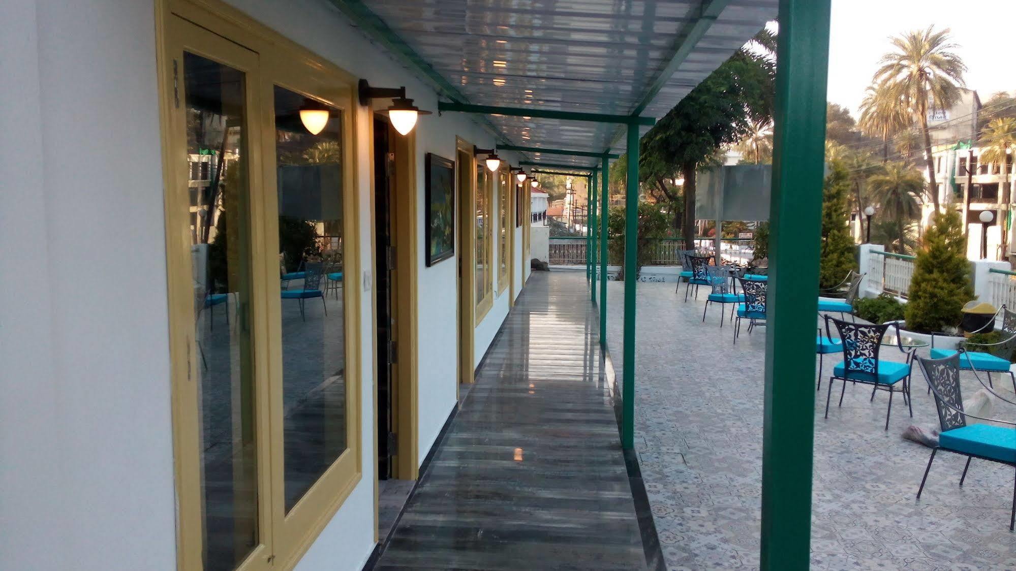 Hotel Karnavati Mount Abu Exterior photo