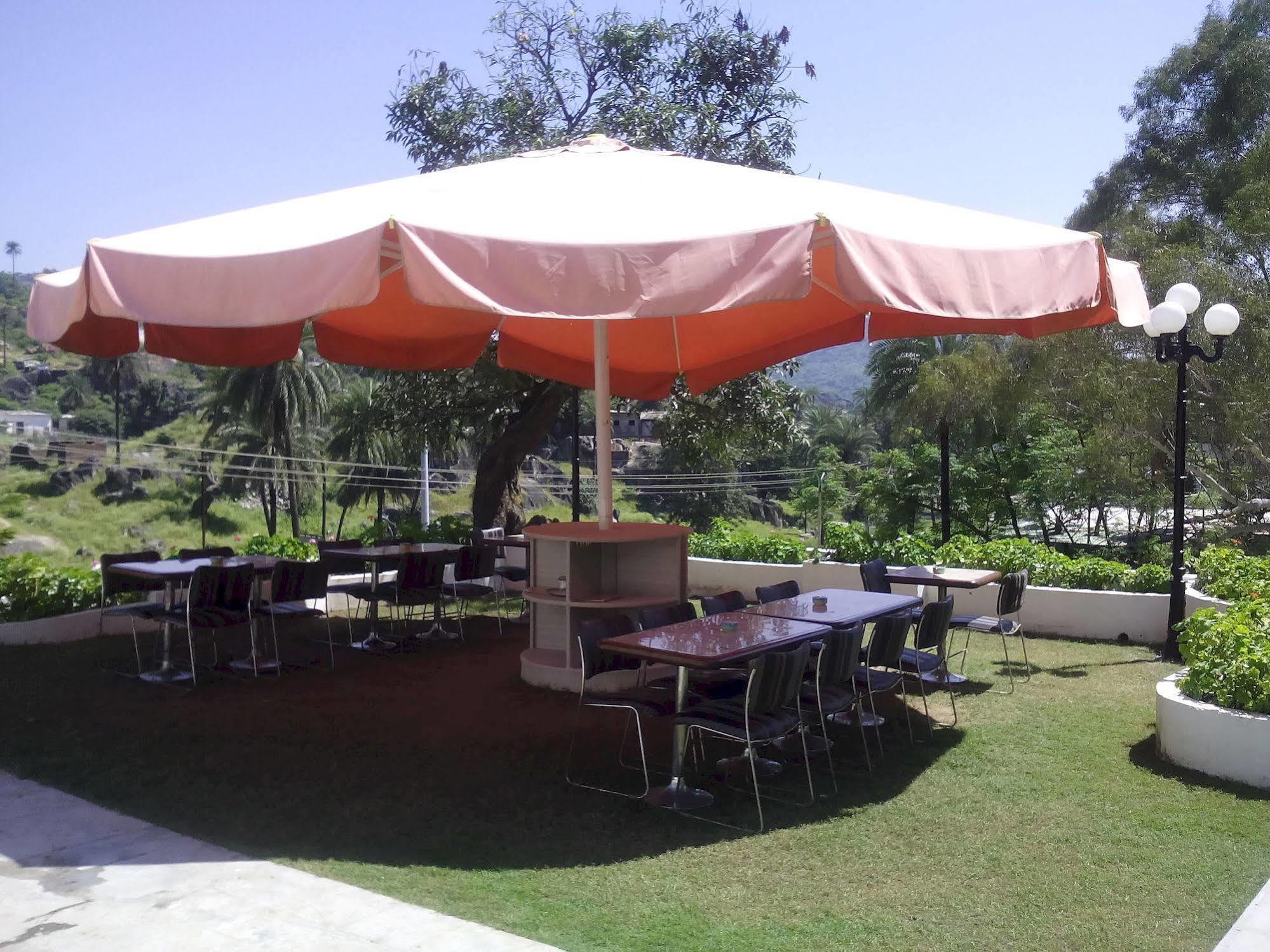Hotel Karnavati Mount Abu Exterior photo